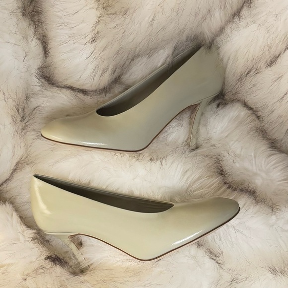 BURBERRY 
85mm Slip-On Leather Pumps
Women’s size EU 37.5 - Picture 3 of 13